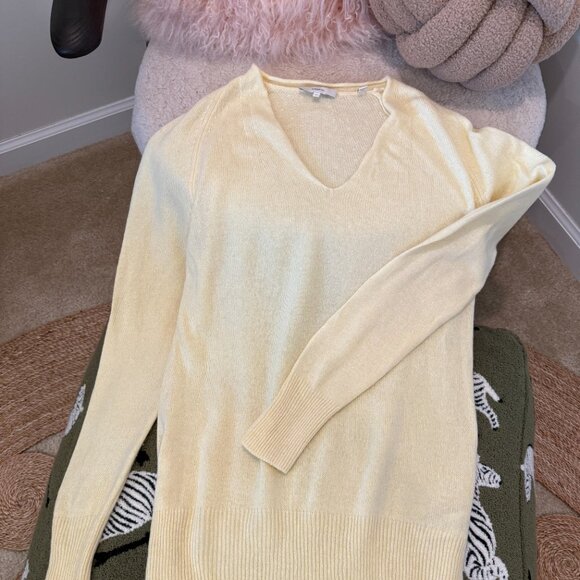 VINCE Marled Wool Cashmere V-Neck Sweater  SIZE XS - Picture 2 of 4